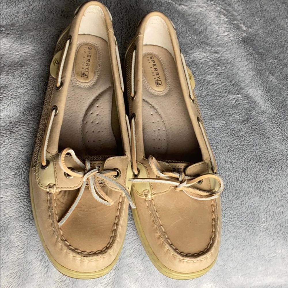 Women's Angelfish Boat Sperry top sider shoes